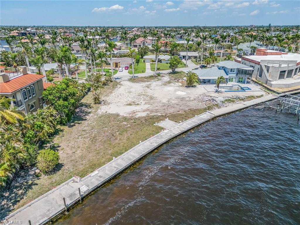 238 Bayshore Dr Property Photo 4