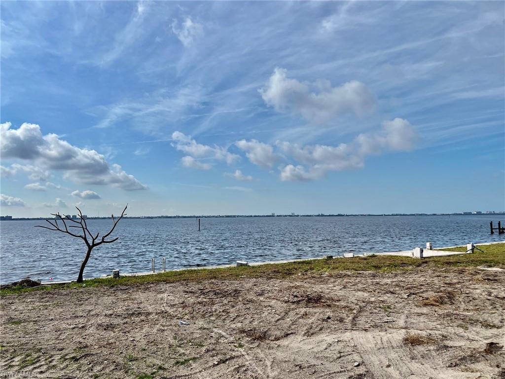 238 Bayshore Dr Property Photo 6