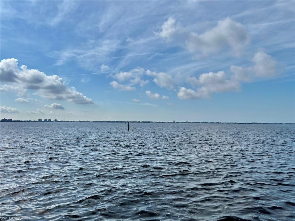 238 Bayshore Dr Property Photo 8
