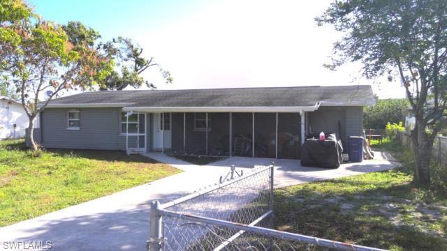 135 Schneider DR Property Photo 1