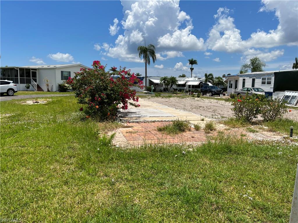 310 Rosa Lee Ave Property Photo 4