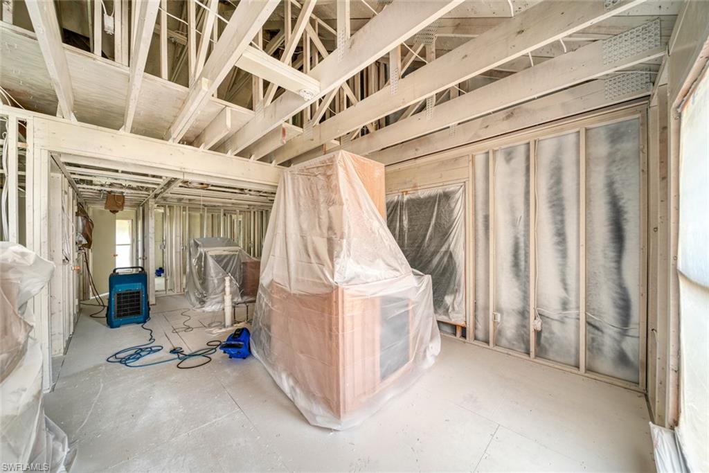 15411 Captiva Dr # 3b Property Photo 6
