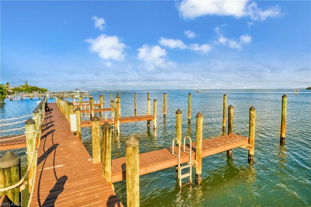 15411 Captiva Dr # 3b Property Photo 21