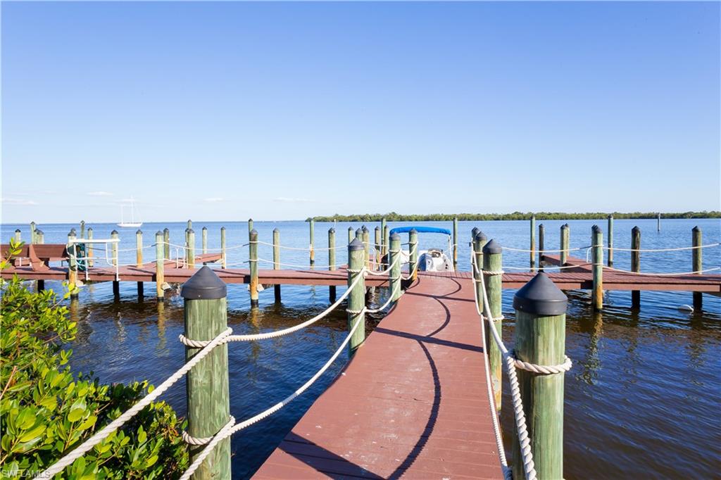 15411 Captiva Dr # 3b Property Photo 25