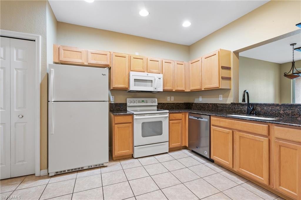 4023 Cherrybrook Loop Property Photo 4