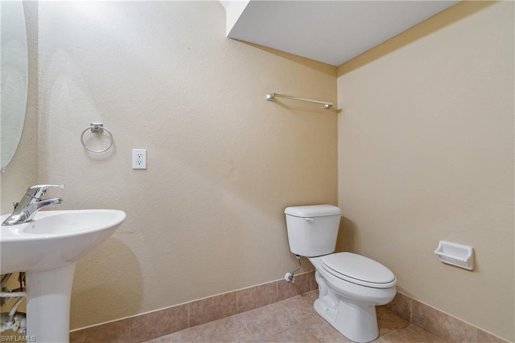 4023 Cherrybrook Loop Property Photo 8