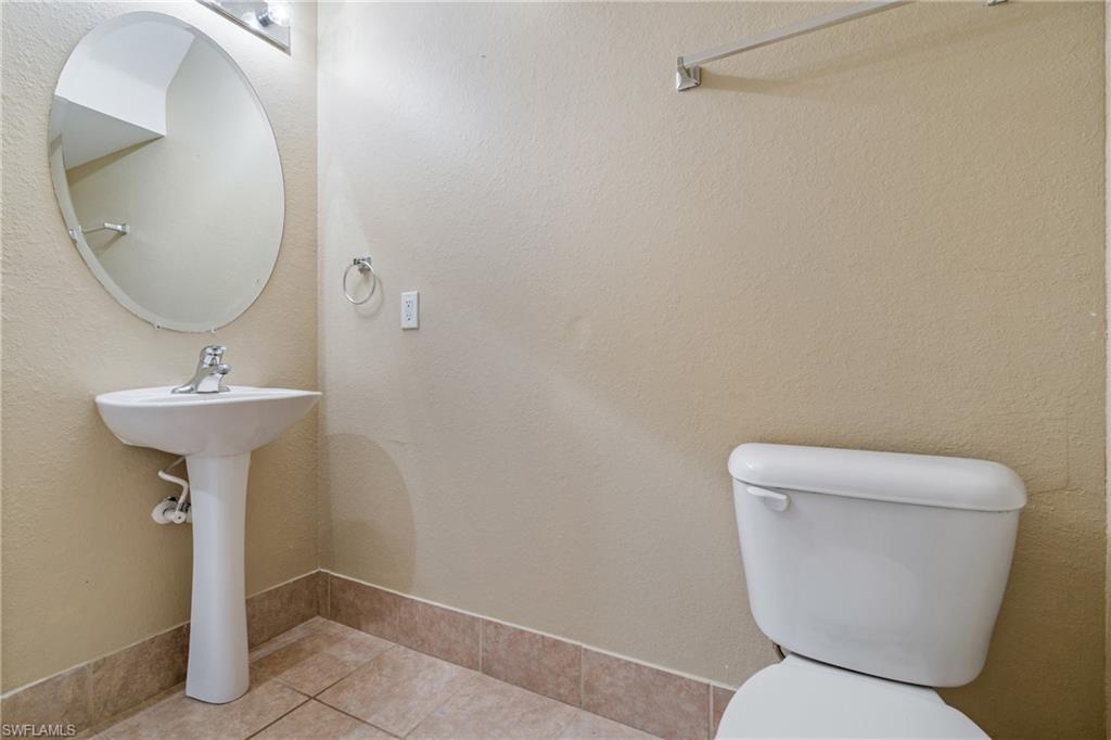 4023 Cherrybrook Loop Property Photo 9