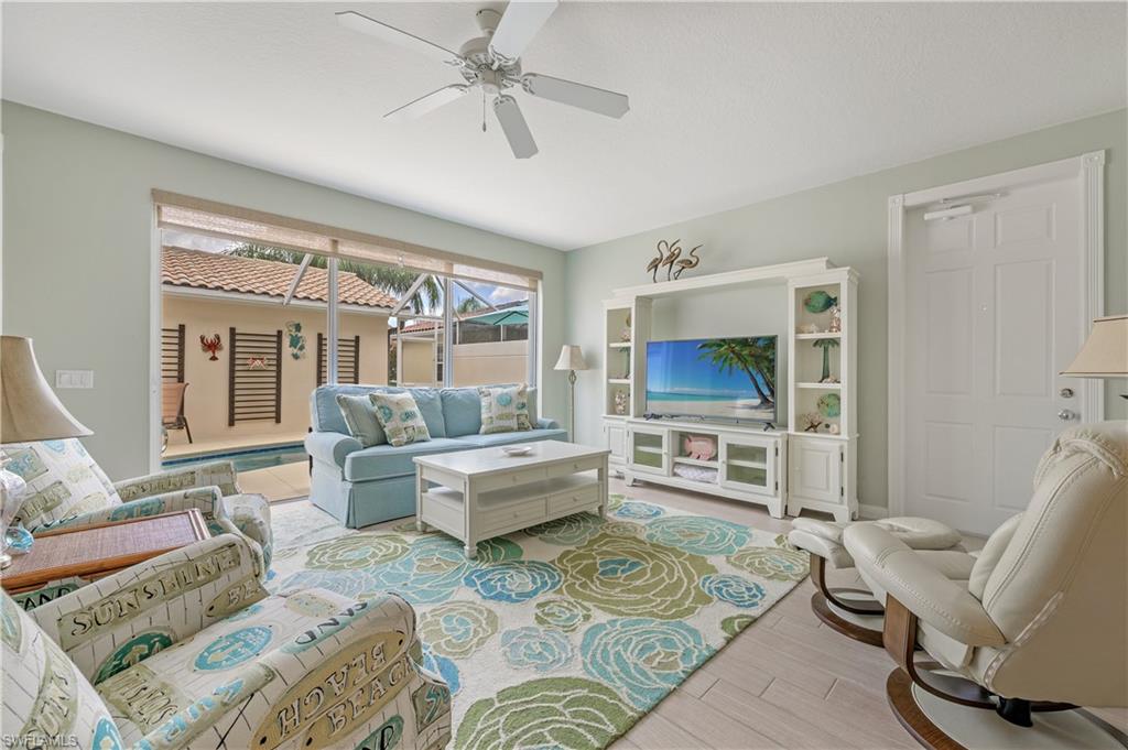 15317 Laughing Gull Ln Property Photo 2