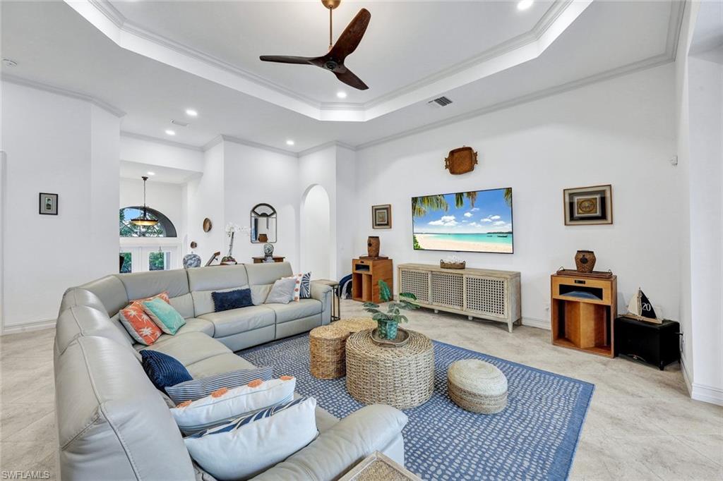 350 Gumbo Limbo LN Property Photo 1
