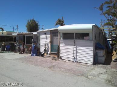 2610 Pine ST Property Photo 1