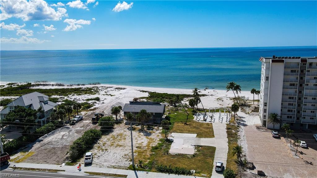 7944 Estero Blvd Property Photo 8
