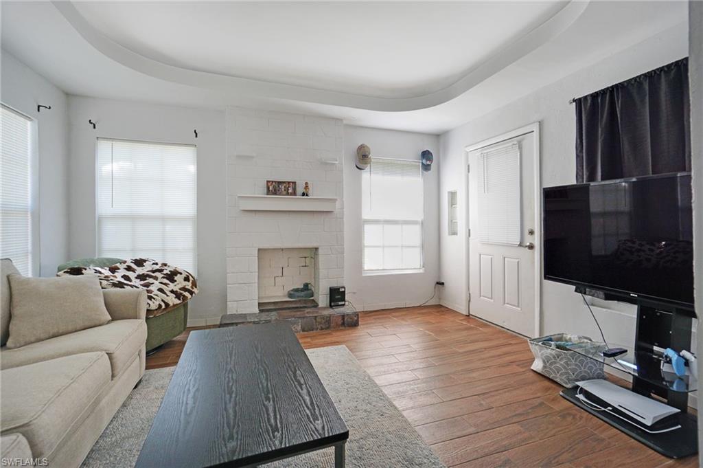 2147 Washington Ave Property Photo 10