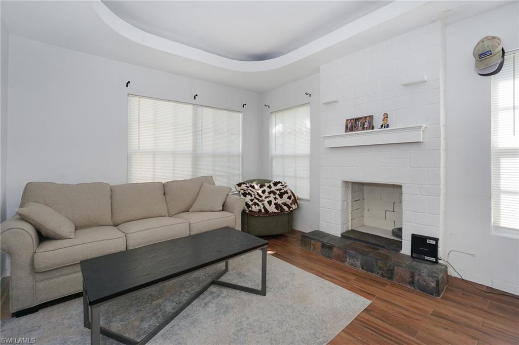2147 Washington Ave Property Photo 11