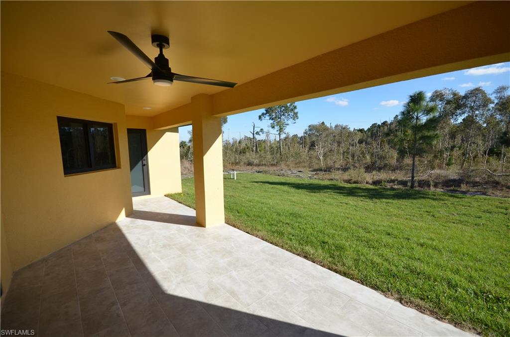 1242 Hathor St E Property Photo 10