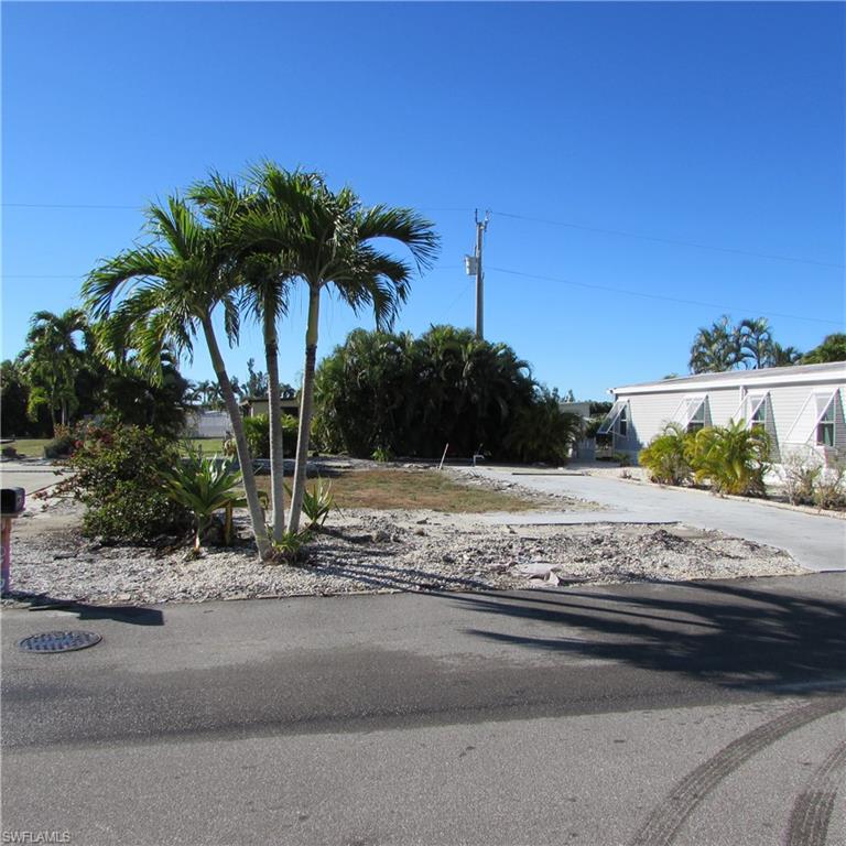 7187 Drum Dr Property Photo 4