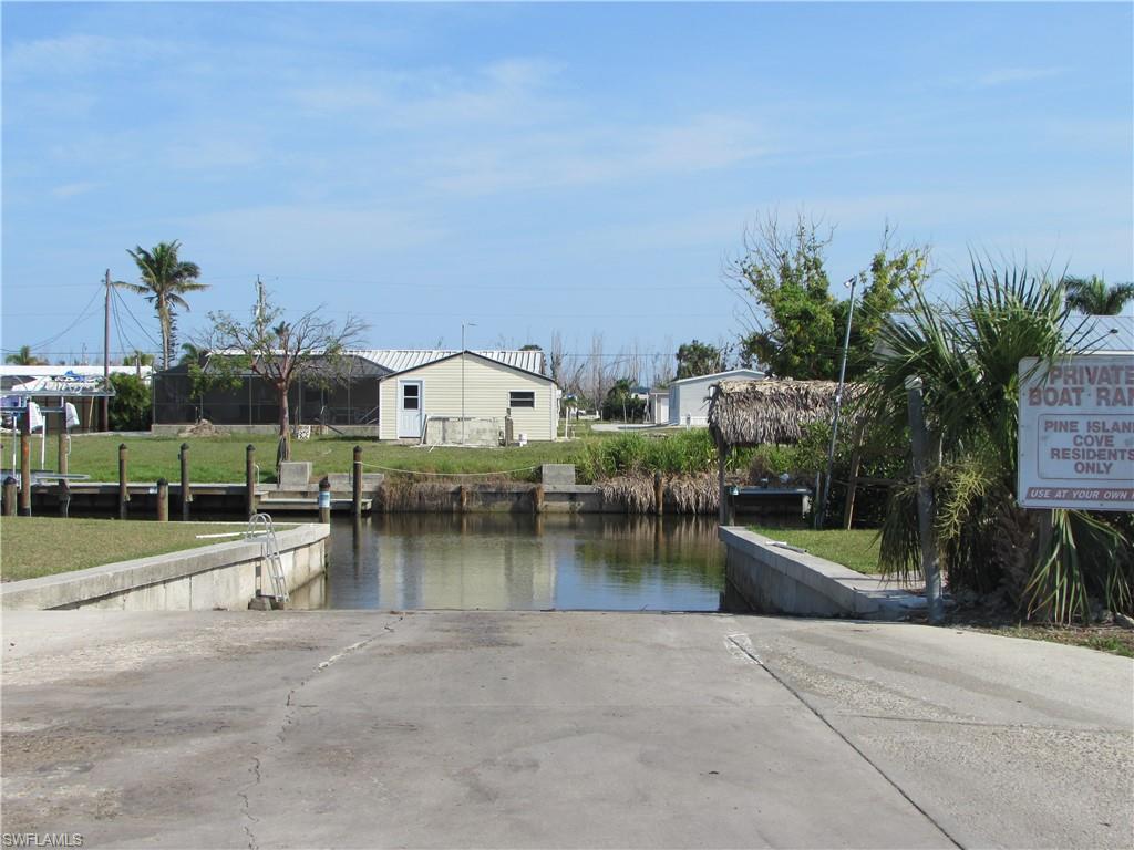 7187 Drum Dr Property Photo 9