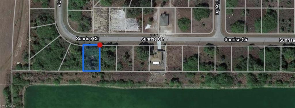8015 Sunrise Cir Property Photo 2