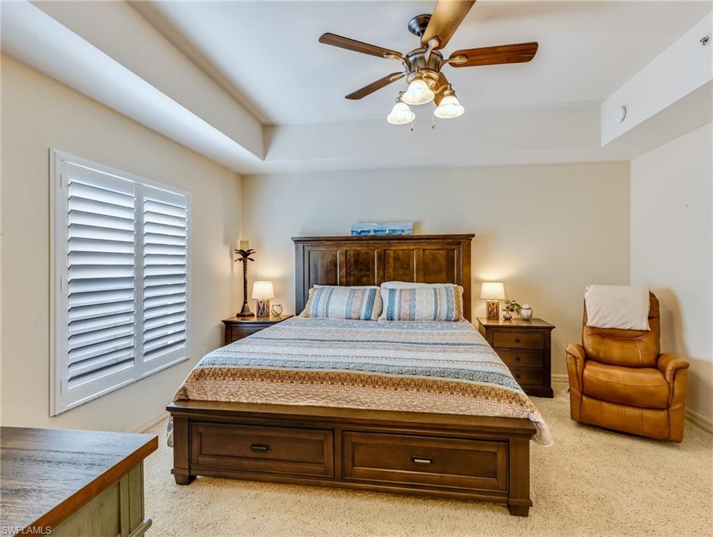 10060 Lake Cove Dr # 102 Property Photo 15