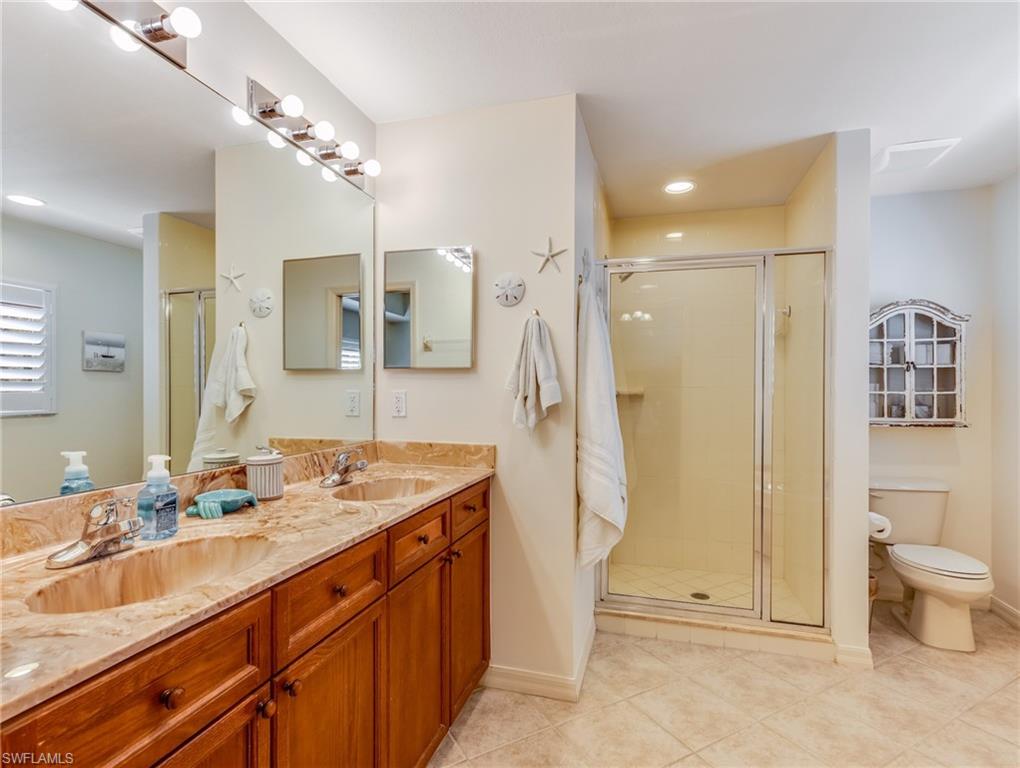 10060 Lake Cove Dr # 102 Property Photo 16