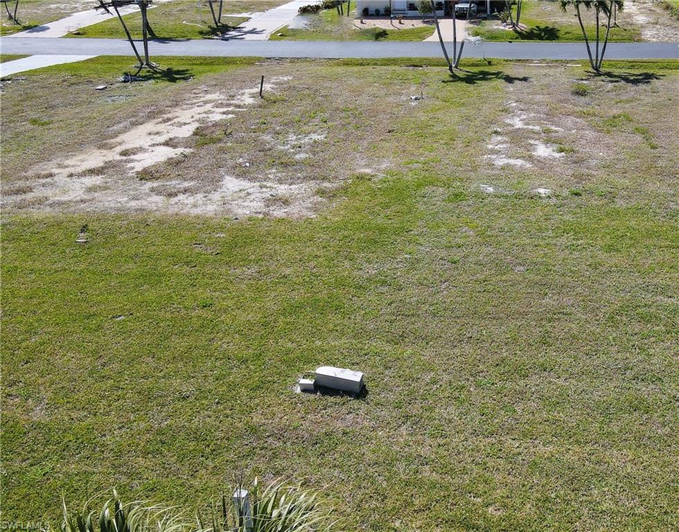 146 Raintree Ln Property Photo 2