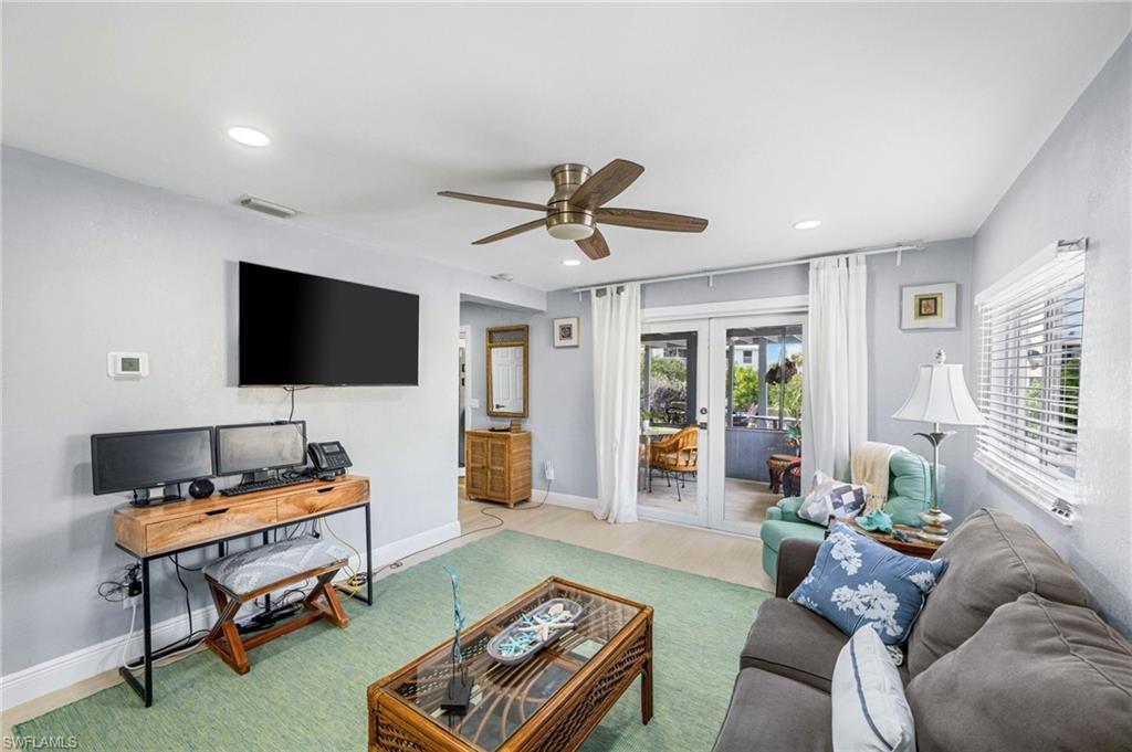 21610 Widgeon Ter Property Photo 13