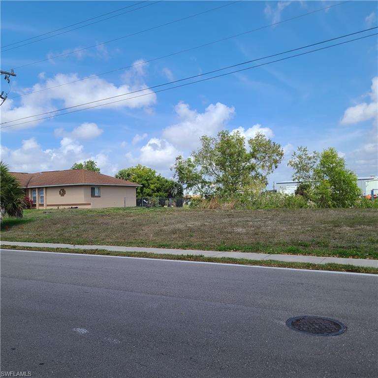825 Se 10th St Property Photo 1