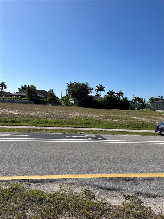 2810 Surfside Blvd Property Photo 1