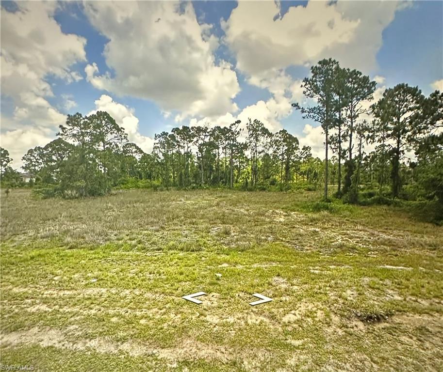 1085 Eisenhower BLVD Property Photo 1