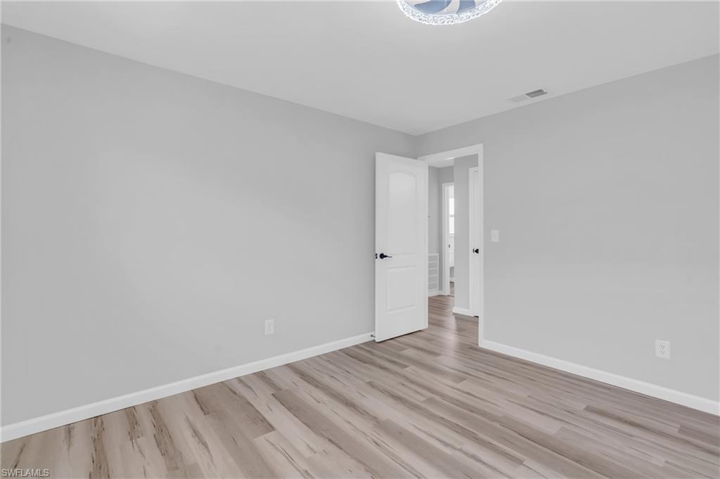 5230 Sarasota Ct Property Photo 21