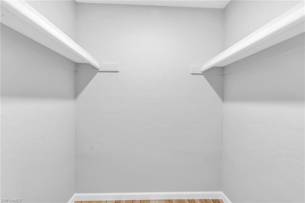 5230 Sarasota Ct Property Photo 23