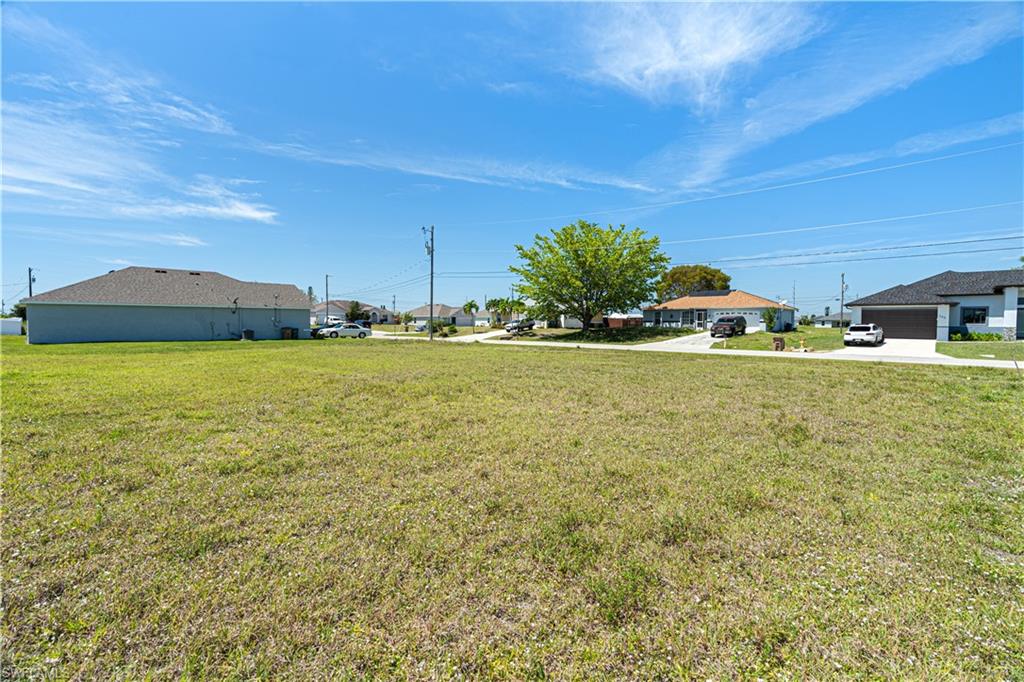 208 Nw 6th Ter Property Photo 17