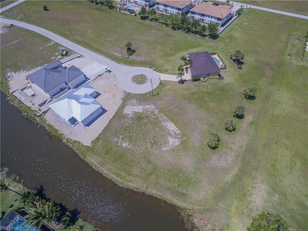 17270 Comingo Ln Property Photo 5