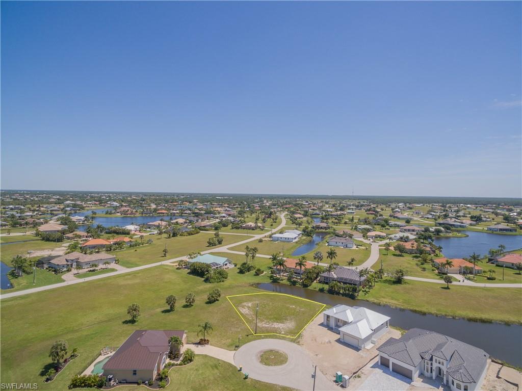 17270 Comingo Ln Property Photo 8