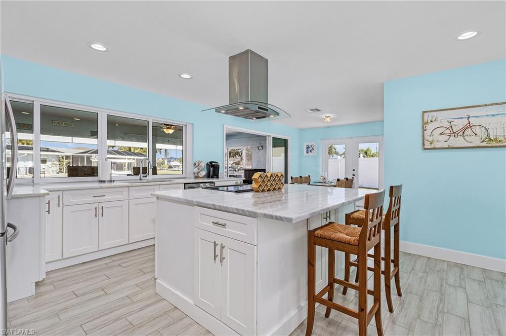 4396 Harbour Ter Property Photo 7