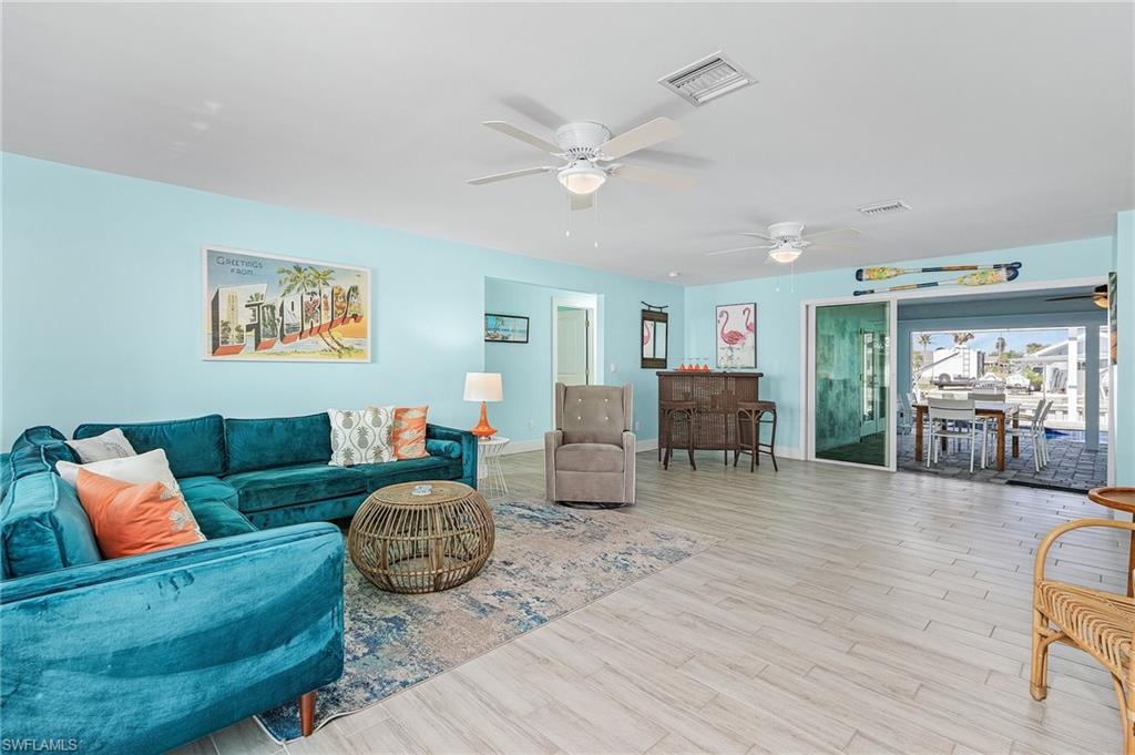 4396 Harbour Ter Property Photo 10