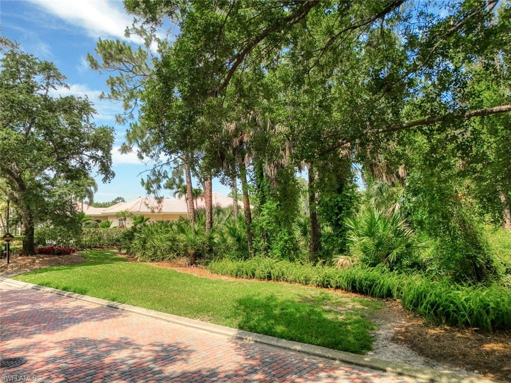 4665 Idylwood Ln Property Photo 4