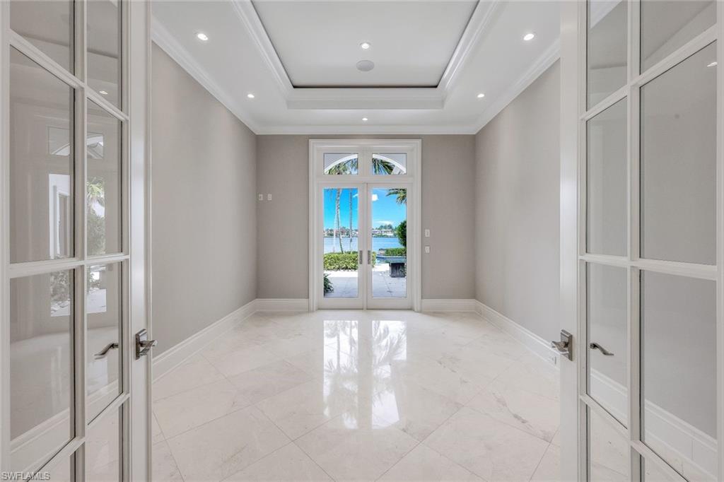 970 Aqua Cir Property Photo 26