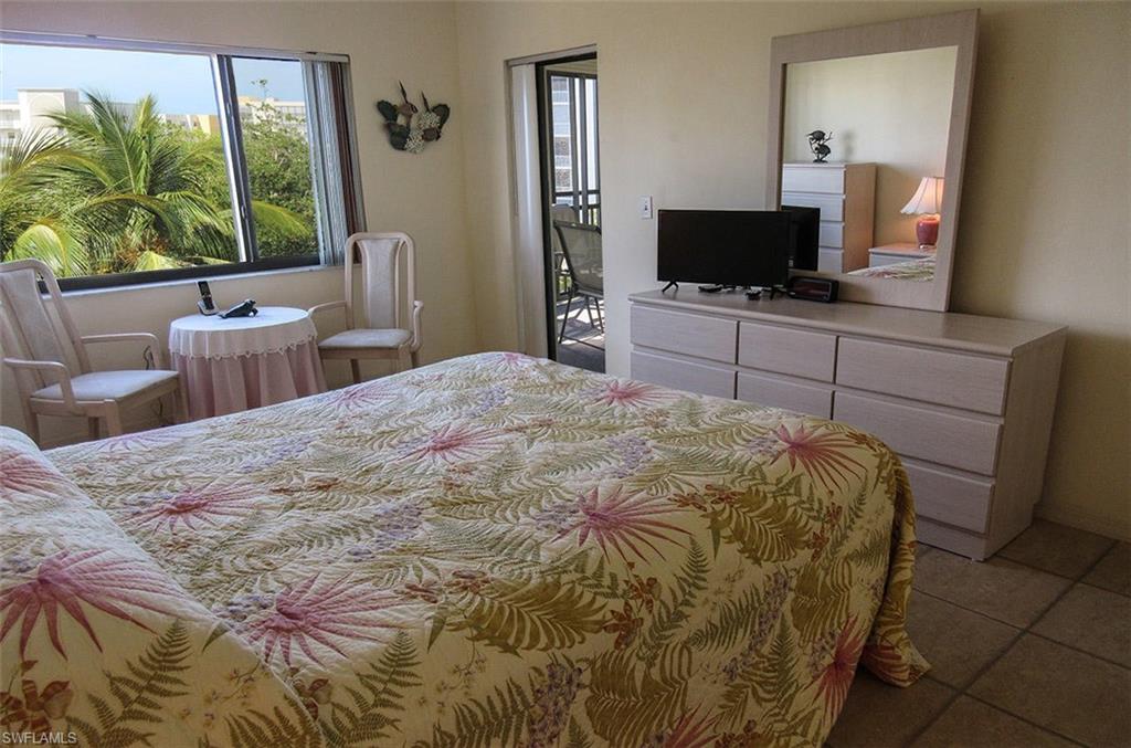 4265 Bay Beach Ln # 524 Property Photo 14