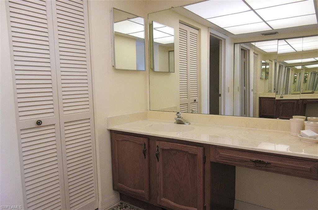 4265 Bay Beach Ln # 524 Property Photo 15