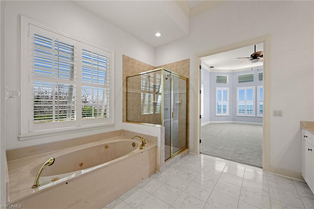 2272 Macadamia Ln Property Photo 11