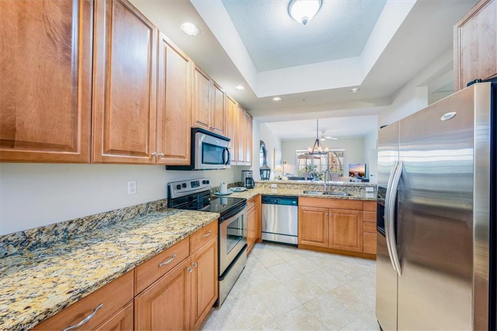 5068 Annunciation Cir # 4306 Property Photo 13