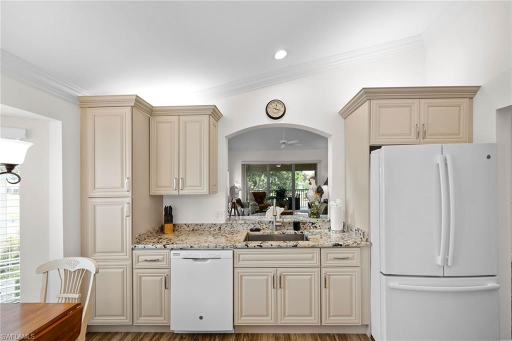 5963 Sand Wedge Ln # 205 Property Photo 12