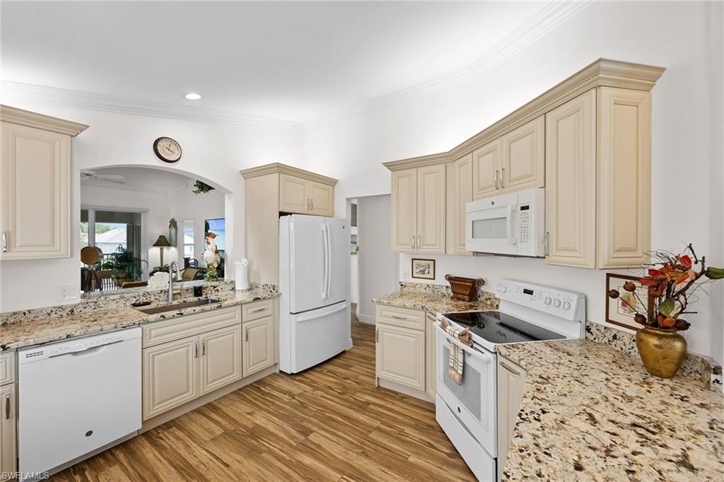 5963 Sand Wedge Ln # 205 Property Photo 14