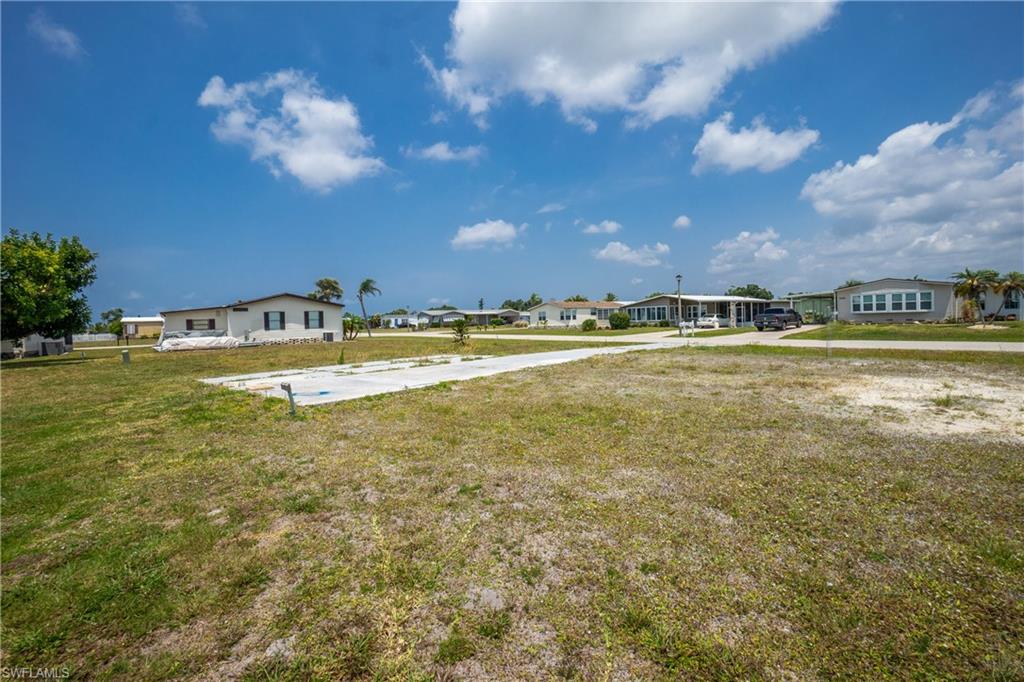 6161 Falcon Dr Property Photo 3
