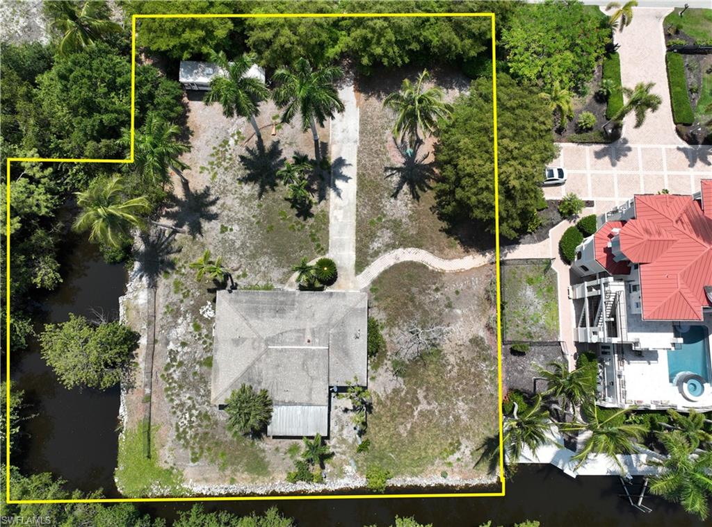 27584 Imperial River Rd Property Photo 1