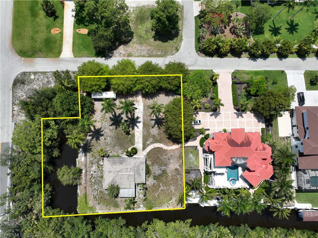 27584 Imperial River Rd Property Photo 9