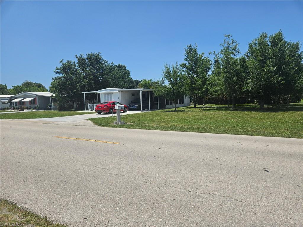 863 Manatee Rd Property Photo 1