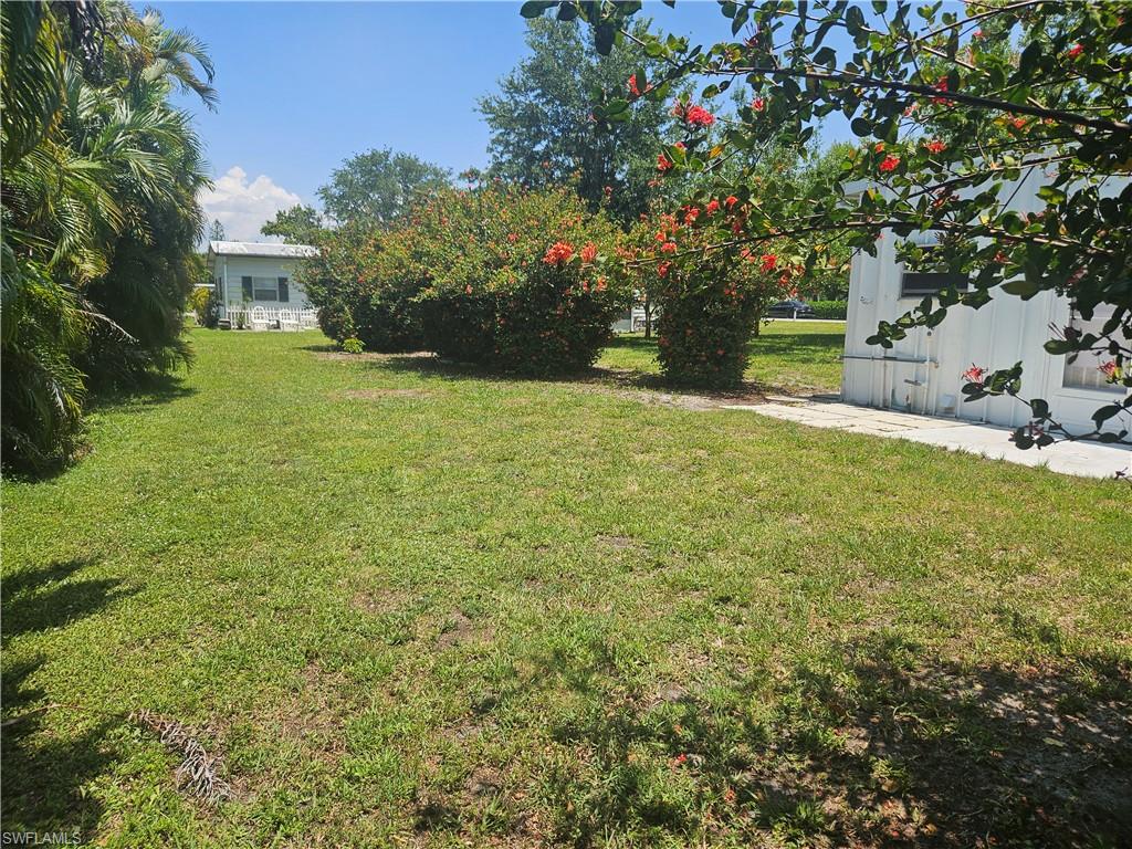 863 Manatee Rd Property Photo 7