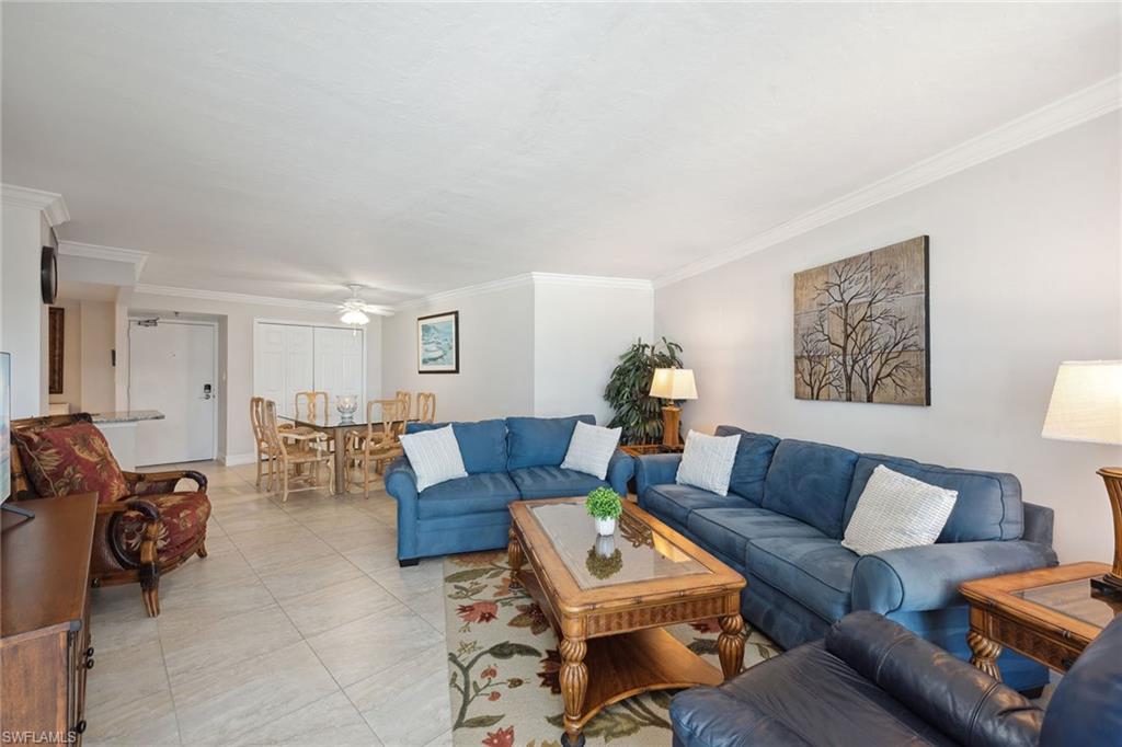 380 Seaview Ct # 1607 Property Photo 3