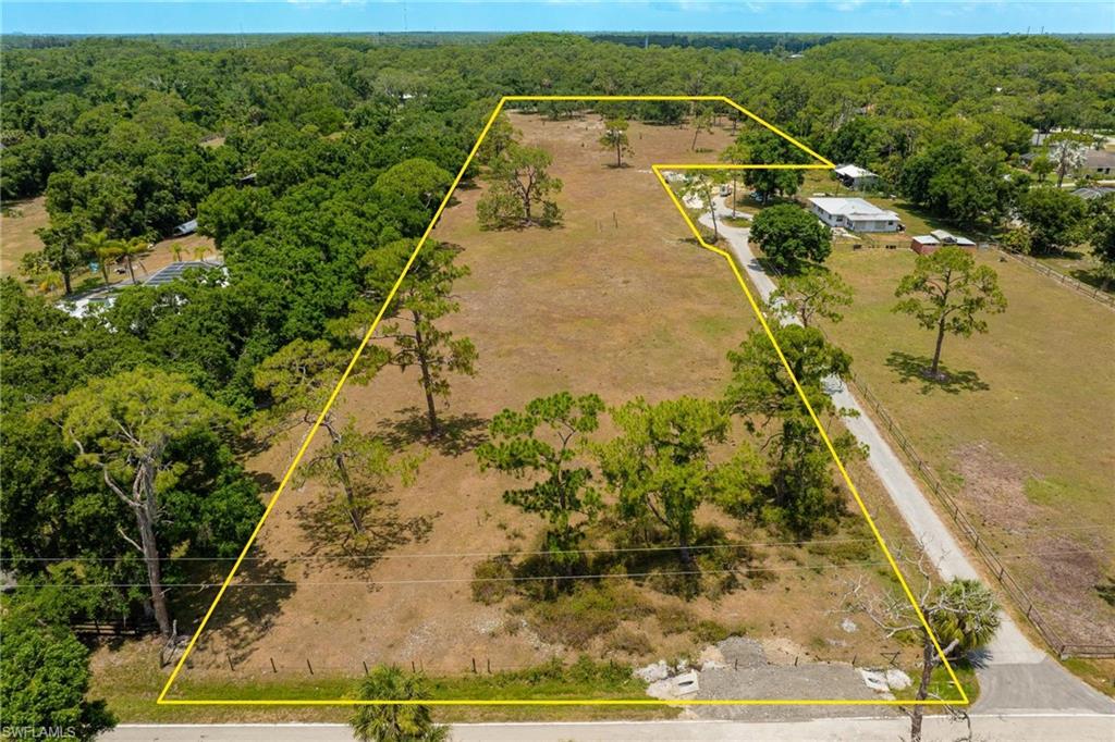 18301 Old Bayshore Rd Property Photo 2